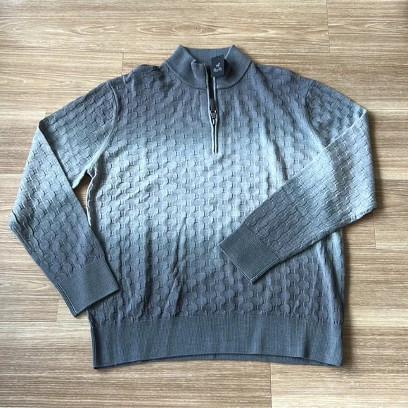 Raffi textured metallic silver gray size medium fitted sweater with zip